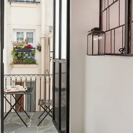 Апартаменты Pick A Flat - Les Du Forgeron / Ile Saint-louis *