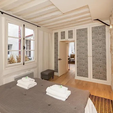 Pick A Flat - Les Du Forgeron / Ile Saint-louis Апартаменты *